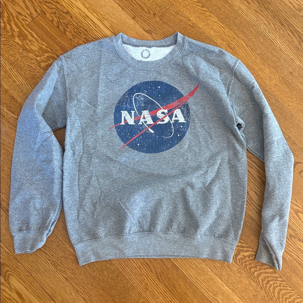 NASA sweatshirt - Never Worn